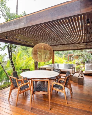 Instagram post from colibriboipeba. This post is in position 7.