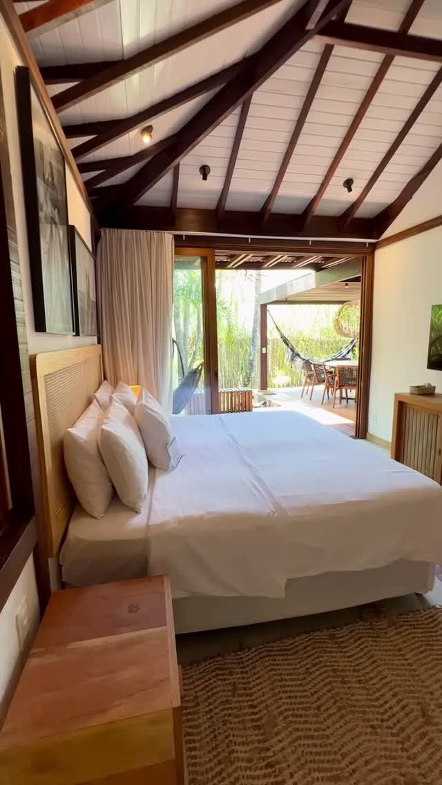 Instagram post from colibriboipeba. This post is in position 4.